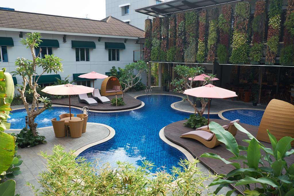 Patra Bandung Hotel Extérieur photo